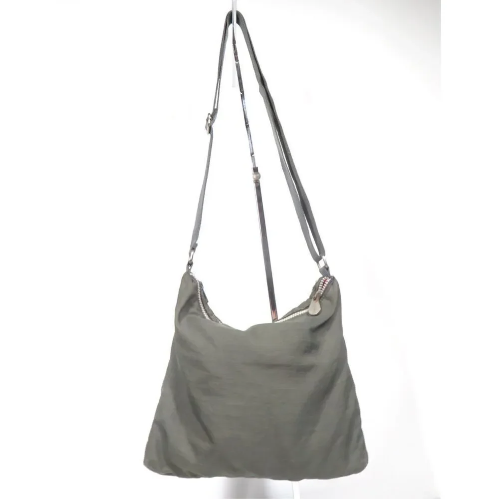Baggallini Three Zip Crossbody Shoulder Bag Grey Organizer Small